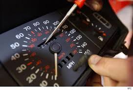 Clocking 2 Odometer and screwdriver