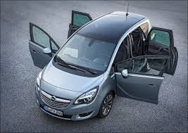 Opel Mervia 3 Grey top view of exterior with four doors open